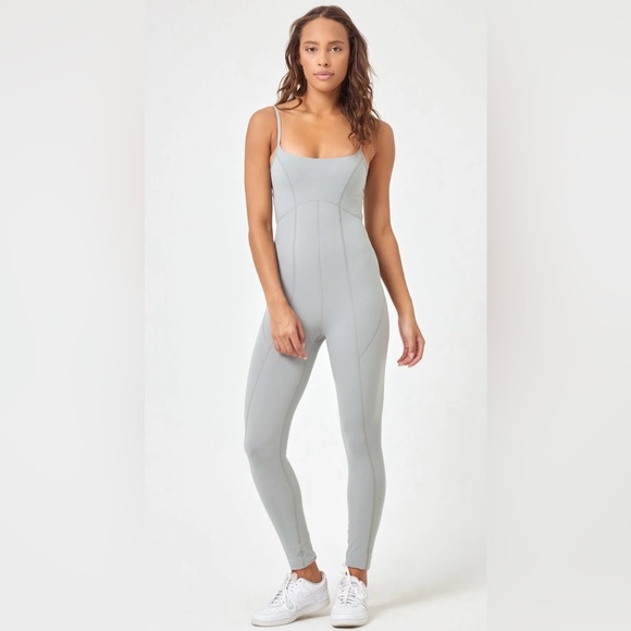NWT! LSPACE Go the Distance Jumpsuit in Sage - Size L - Picture 1 of 9